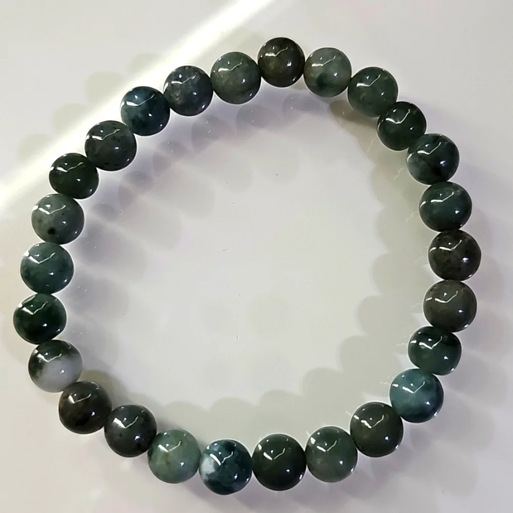 Jade Jewelry Set - Picture 5 of 7